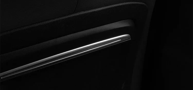 Car Tissue Box Holder Nappa  Leather Car Center Console Armrest Napkin Box Sun Visor Backseat Tissue Case with Fix Strap