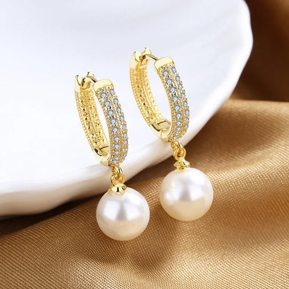 Korean Version Pearl High-end Feeling Light Luxury Trendy Temperament D-letter Atmospheric Earrings For Women Jewelry