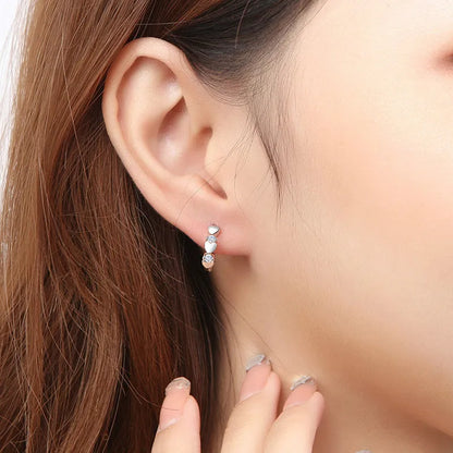 Huitan Cute Heart Small Hoop Earrings Women 3 Metal Colors Trendy Girls Ear Circle Earrings Fancy Accessories Statement Jewelry