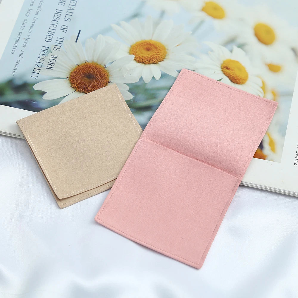 10pcs Velvet Jewelry Packaging Pouches Chic Wedding Favor Bags Cream microfiber Cosmetic Bags Product Package Wedding Gift Bag