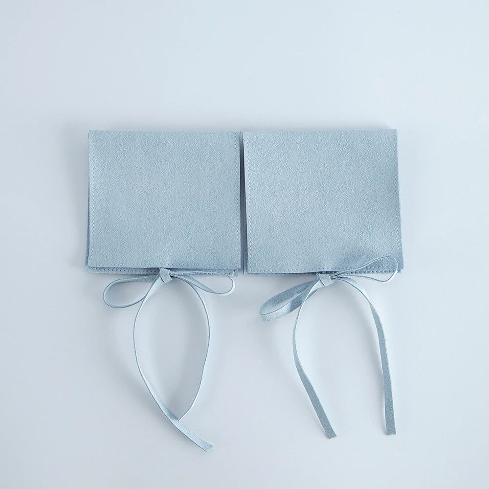 10pcs Velvet Jewelry Packaging Pouches Chic Wedding Favor Bags Cream microfiber Cosmetic Bags Product Package Wedding Gift Bag