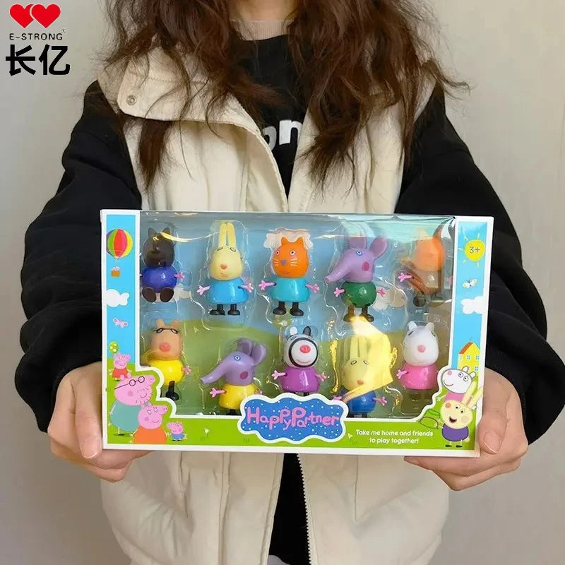 E－STRONG NEW Peppa Pig Full Set of Dolls for Playing House, Peppa Pig Family of Four Character Figurine Toy Gift Box Set