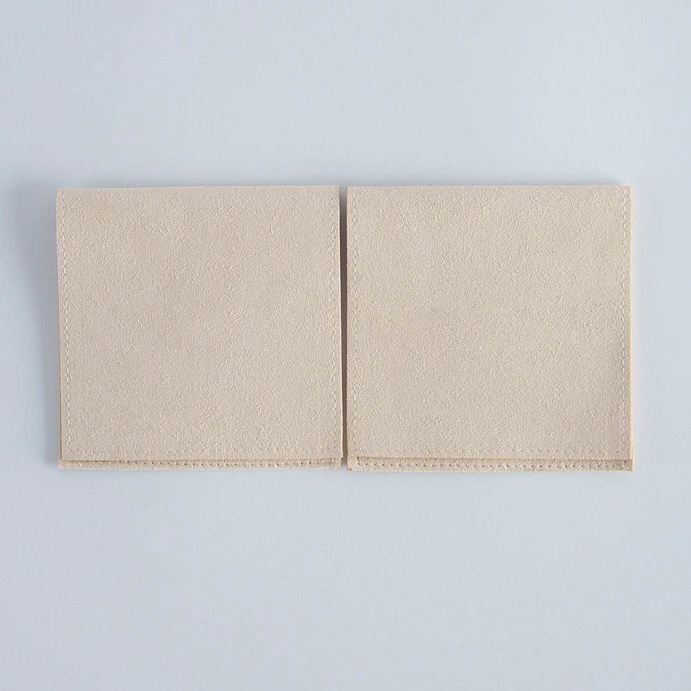 10pcs Velvet Jewelry Packaging Pouches Chic Wedding Favor Bags Cream microfiber Cosmetic Bags Product Package Wedding Gift Bag