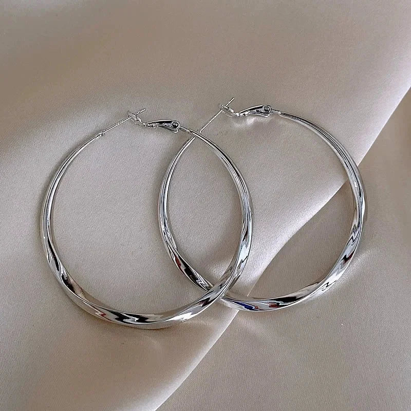 Shevalues Women Classic Earring Lady Gold Color Hoop Earring Girls Simple Style Small Ear Studs Jewelry Gifts New Ear Rings