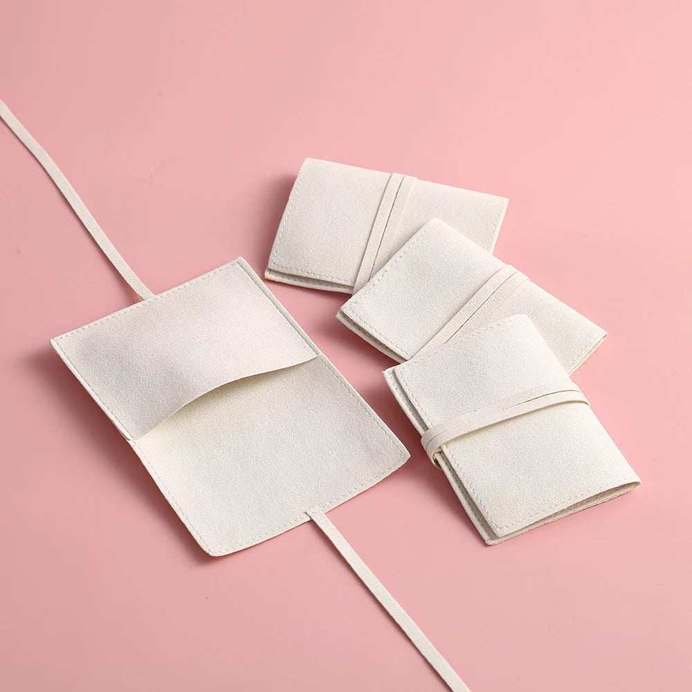10pcs Velvet Jewelry Packaging Pouches Chic Wedding Favor Bags Cream microfiber Cosmetic Bags Product Package Wedding Gift Bag