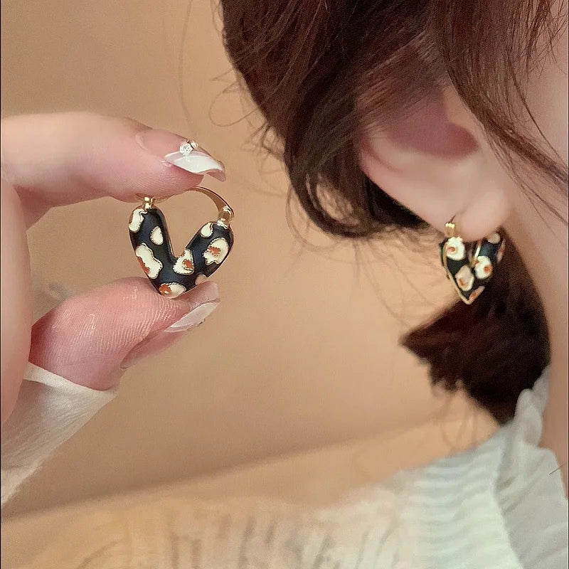 2026 Trendy Red Dripping Oil Heart Hoop Earrings For Women Girls Korean Elegant Love Dangle Earring Jewelry Gift