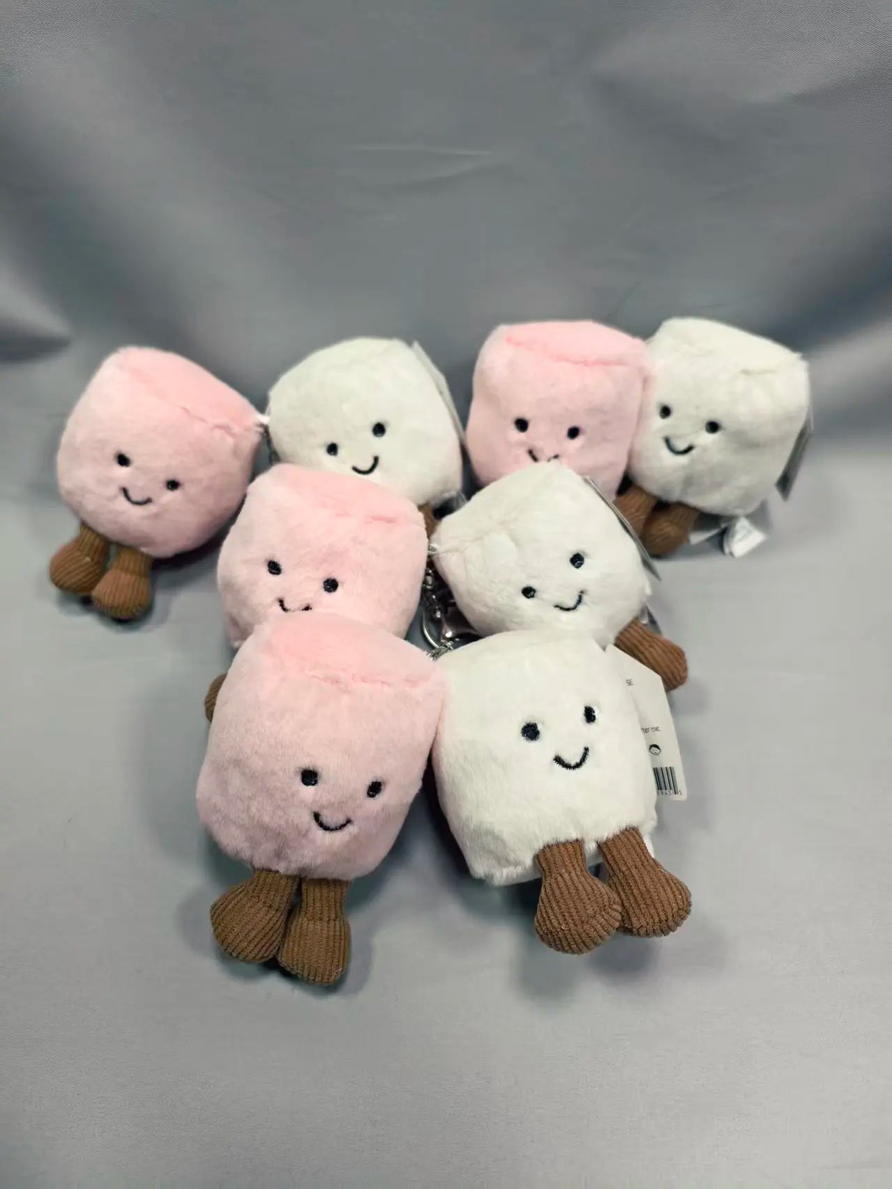 new Beautiful hanging bags, cute plush toys, creative keychains, matching plush dolls, beautiful key pendant accessories gifts S