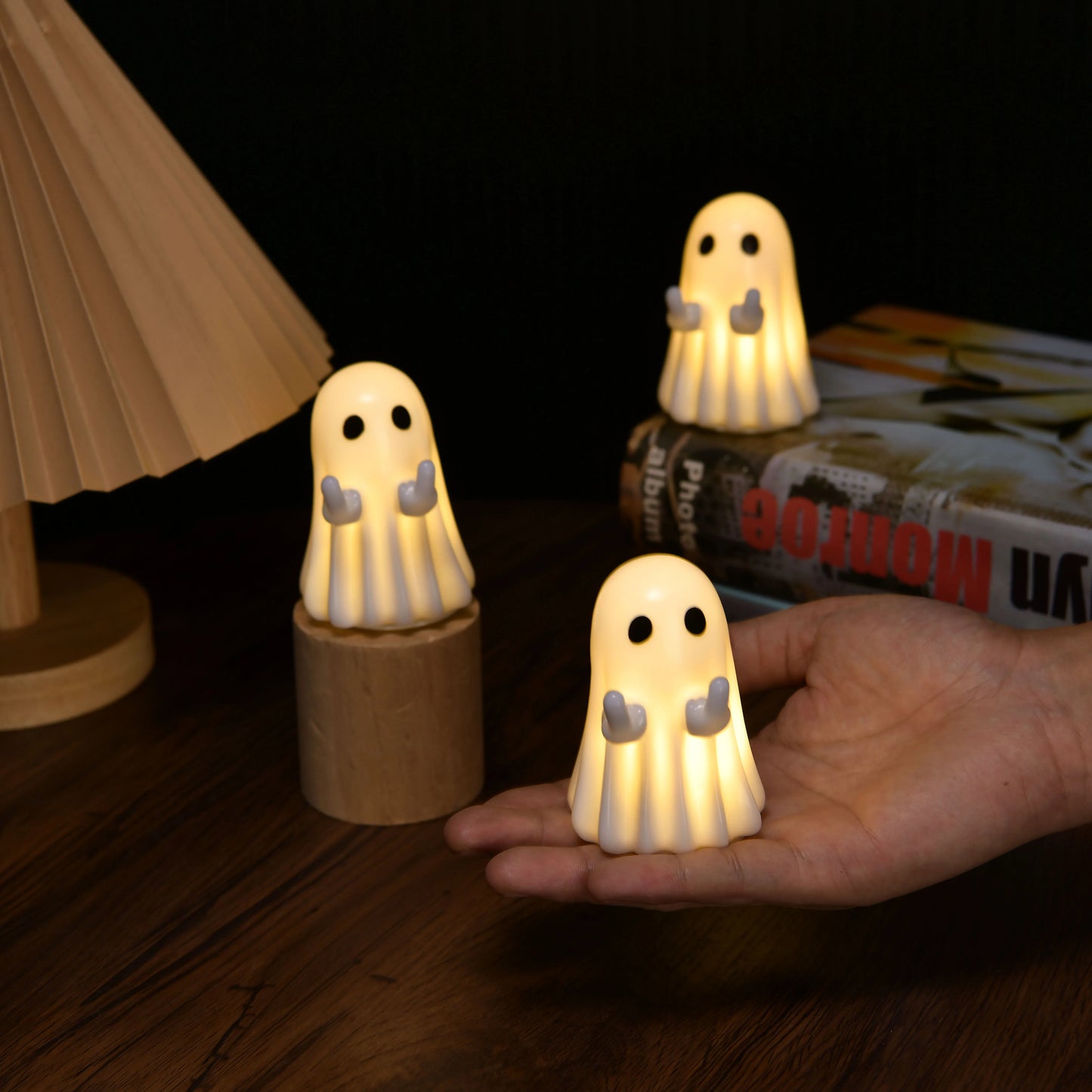 1Pc new cute white ghost party decoration with lighting, courtyard ornaments, study desktop decorations, small ornaments