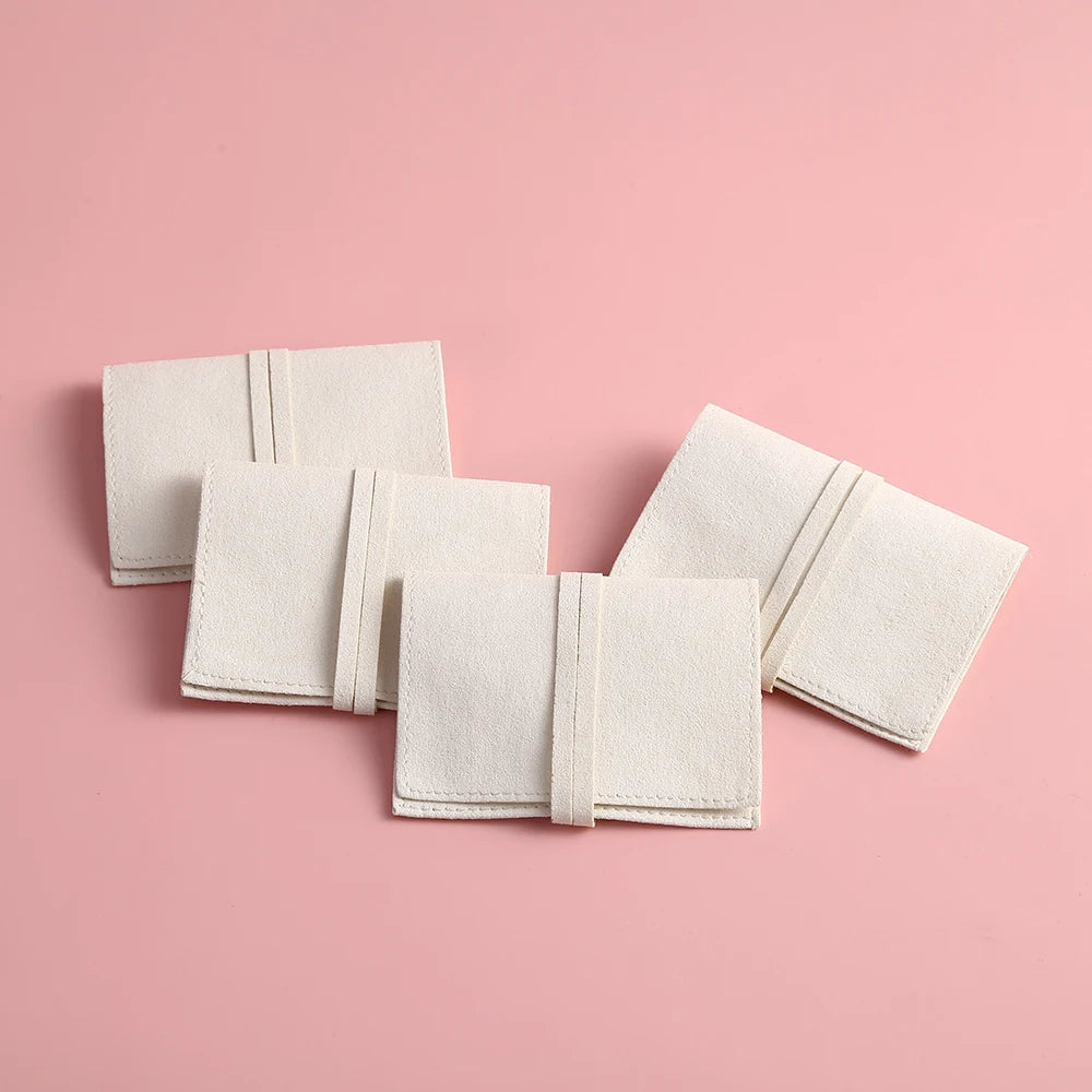 10pcs Velvet Jewelry Packaging Pouches Chic Wedding Favor Bags Cream microfiber Cosmetic Bags Product Package Wedding Gift Bag