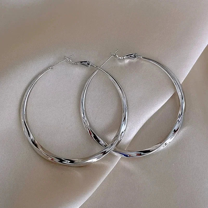 Shevalues Women Classic Earring Lady Gold Color Hoop Earring Girls Simple Style Small Ear Studs Jewelry Gifts New Ear Rings