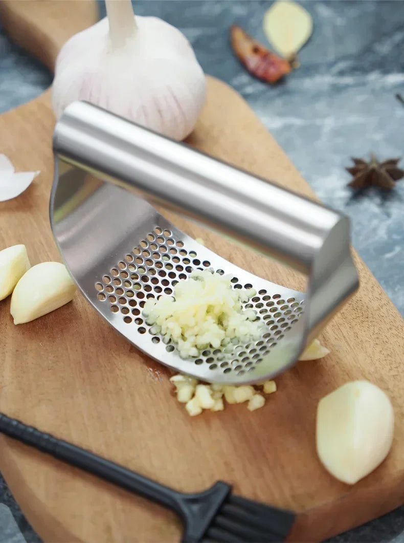 Upgraded Stainless Steel Garlic Press Squeezer Manual Garlic Ginger Rocker Crusher Garlic Cutting Mince Tools Kitchen Gadgets