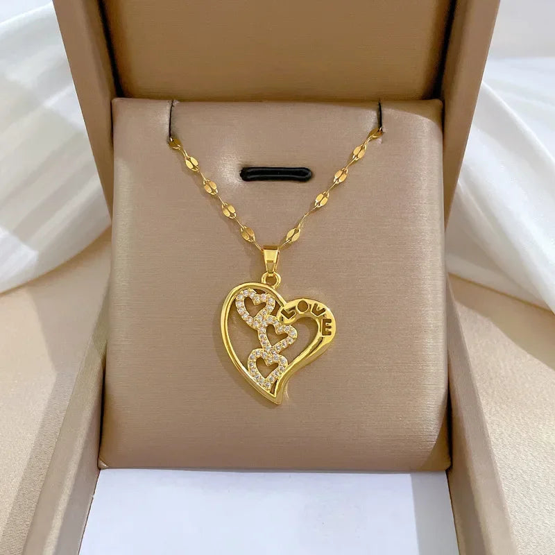 Fashionable and Luxurious Peach Heart Pearl Oyster Necklace, Personalized and Versatile Stainless Steel Clavicle Chain
