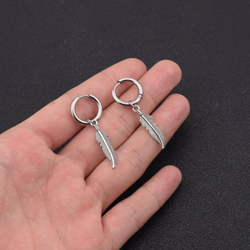 Vintage Feather Earring Korean Jewelry No Fade Stainless Steel Round Hoops Ear Piercing Earrings For Women Men Hip Hop Pendiente