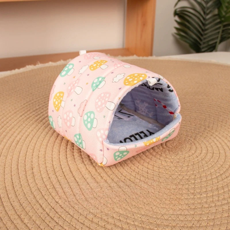Winter Small Animal Sleeping Bed Soft Rabbit Squirrel Comfortable  Guinea Pig Nest Warm Mat Hamster House Guinea Pig Cage