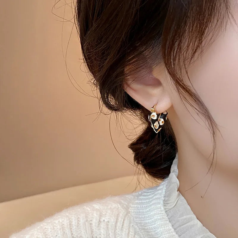 2026 Trendy Red Dripping Oil Heart Hoop Earrings For Women Girls Korean Elegant Love Dangle Earring Jewelry Gift