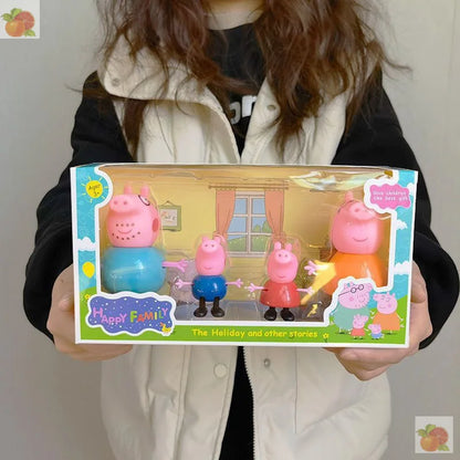 E－STRONG NEW Peppa Pig Full Set of Dolls for Playing House, Peppa Pig Family of Four Character Figurine Toy Gift Box Set