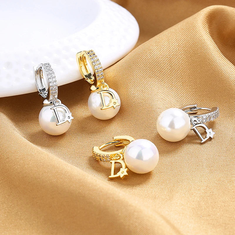 Korean Version Pearl High-end Feeling Light Luxury Trendy Temperament D-letter Atmospheric Earrings For Women Jewelry